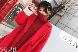 紅色毛衣配什么外套？冬季搭配風度與溫度共存
