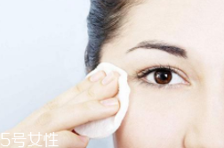 卸妝油哪種成分最好？3種類型任君挑選