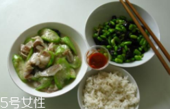 飲食護膚究竟有沒有效？不挑食才護膚