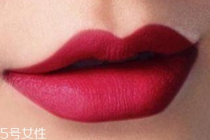 啞光唇色不適合哪類人？唇薄避免使用啞光色