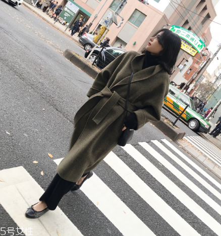 大衣為什么容易起球？四個(gè)妙招教你輕松解決