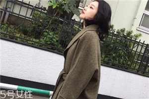 大衣有味道怎么去除？去味道必備小妙招
