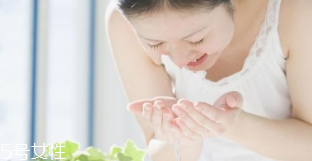 用毛巾洗臉可以嗎？油皮和中性皮可以