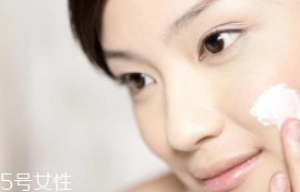 素顏霜美白原理是什么？添加色料二氧化鈦