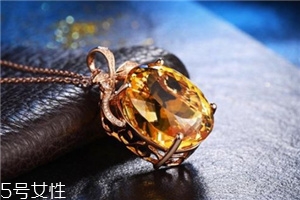 黃水晶戴左手還是右手？水晶佩戴大有講究
