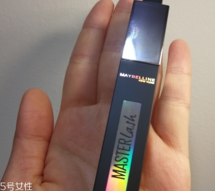 美寶蓮彎彎睫毛膏怎么樣？新品首發(fā)彎彎睫毛膏評(píng)測(cè)