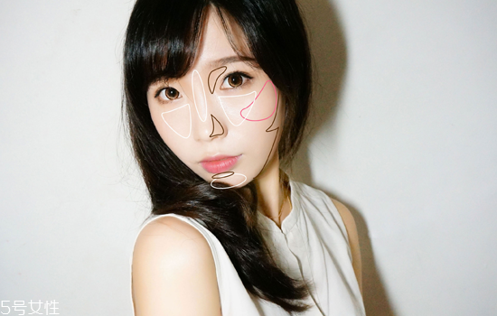 2018秋冬酒紅色眼妝怎么畫？神秘又有女人味的妝容