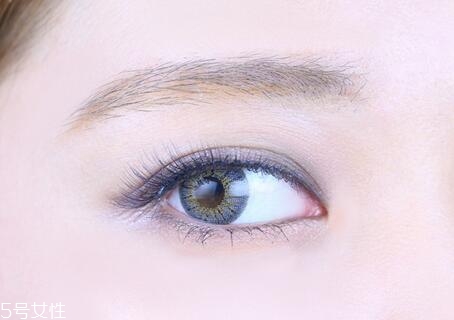西柚色眼影怎么畫？教你畫高冷女神妝容
