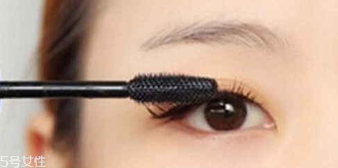 淑女妝怎么畫清新自然？教你化一個(gè)撩倒男神的妝