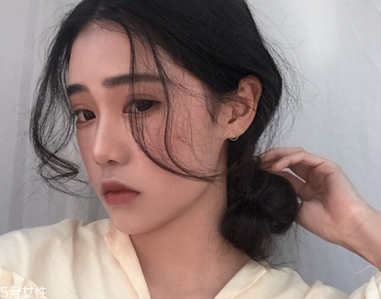 楓葉妝要掌握哪些要點(diǎn)？顯白又不挑皮