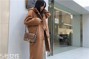 大衣上的霉點怎么去除？這樣做霉點輕松去除