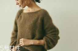 毛衣縮水怎么拯救？用柔順劑浸泡