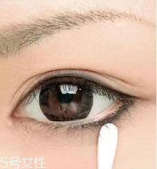 眼線液筆不出水怎么辦？畫眼線的常見誤區(qū)