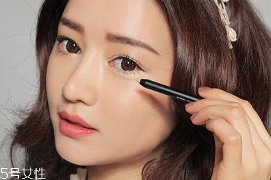 眼線液筆不出水怎么辦？畫眼線的常見誤區(qū)