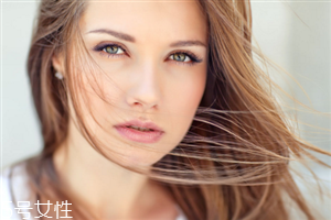 經(jīng)期能做雙眼皮嗎？割雙眼皮失敗方法