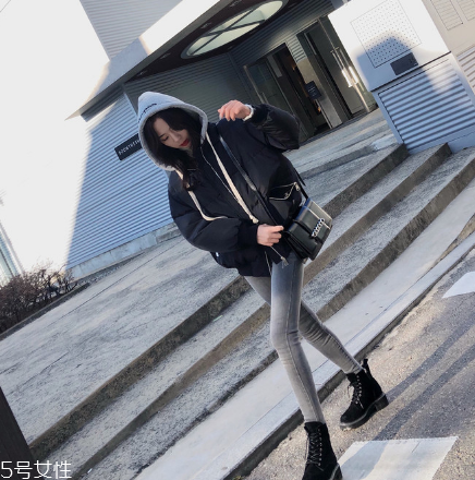 棉襖洗了還暖和嗎？棉襖應(yīng)盡量少洗