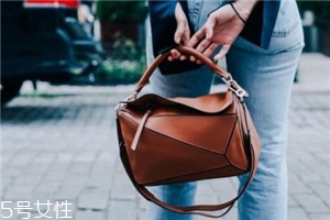 loewe包包怎么樣？舉手投足盡顯優(yōu)雅