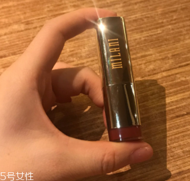 MILANI口紅哪款顏色適合秋冬？77低調(diào)嫩膚色