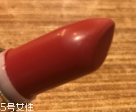 MILANI口紅哪款顏色適合秋冬？77低調(diào)嫩膚色