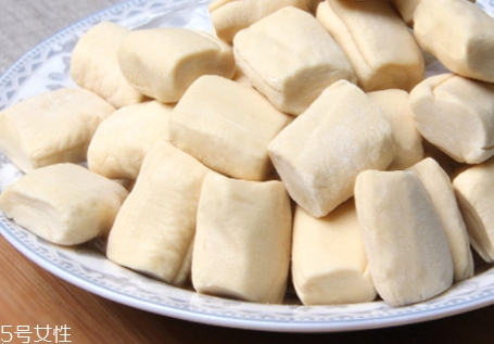 糖瓜是什么做的？小年傳統(tǒng)食品