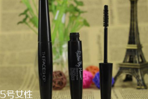 菲詩(shī)小鋪睫毛膏好用嗎？刷睫毛膏要注意這些
