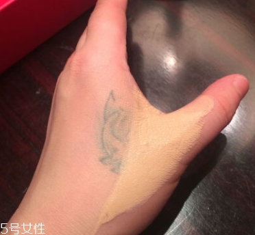 dermacol黛瑪蔻小金管怎么樣？