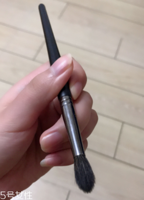 鼻影刷怎么用？鼻影的正確畫法