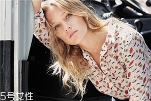sezane是什么牌子？法式浪漫的小眾品牌