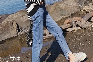 寬松牛仔褲配什么上衣？帶給你不一樣的美感
