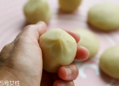 糖糕炸出來很硬怎么辦？