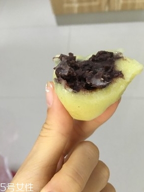 粘豆包蒸多長時間能熟？用冷水還是熱水蒸