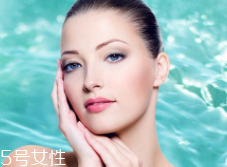 美白精華可以常年使用嗎？春秋用最好