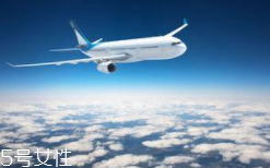 化妝箱可以帶上飛機(jī)嗎？看你裝什么產(chǎn)品