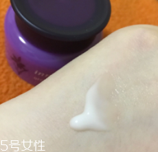 油性肌膚適合用什么品牌的護膚品？這6款產(chǎn)品拯救大油田