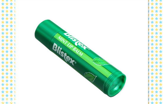 blistex唇膏有哪幾款？使用唇膏應(yīng)該適量