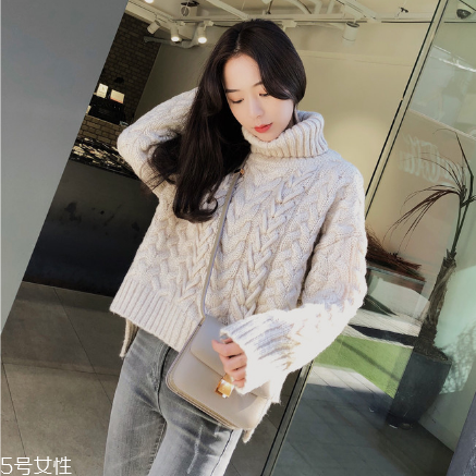 毛衣可以用洗發(fā)水洗嗎？洗完小心發(fā)黃變色