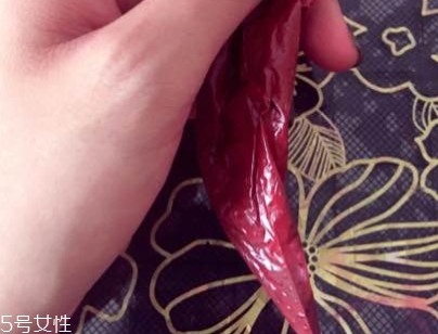 唇釉怎么做？教你自制唇釉的方法