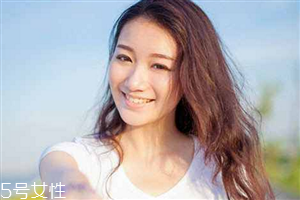 圓臉有劉海好還是沒有劉海好？頭發(fā)少又細不適合短發(fā)