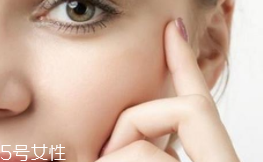 自然性的化妝品更安全嗎？警惕過敏源傷害肌膚