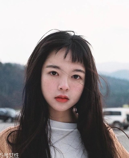 圓臉妹子適合什么發(fā)型？短發(fā)更能突顯氣質(zhì)