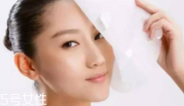 怎么揭面膜不扯大毛孔？掌握方向很重要