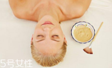 面膜剩余精華能涂在眼睛上嗎？千萬不能