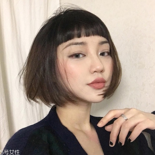 二次元劉海適合什么發(fā)型？讓你個性十足
