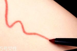 唇膏筆怎么削？原來你一直都用的錯(cuò)誤方式