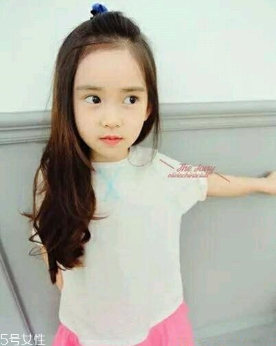 小女孩扎什么頭發(fā)好看？小公主發(fā)型大全