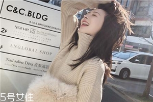 毛衣上的咖啡漬怎么洗？巧用甘油輕松解決