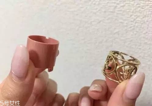 如何選擇口紅色號？口紅必不可少