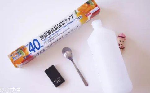 彩妝盤都有什么？小巧輕便型彩妝盤適合日常