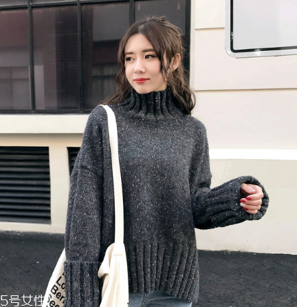 毛衣領(lǐng)口松了怎么辦？跟著小編這樣做