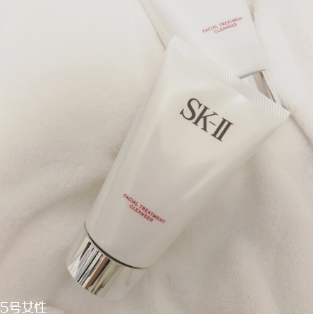 sk2洗面奶好用嗎？skii凈肌潔面乳